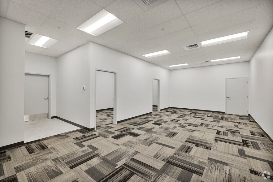 More Photos Of 7212-7282 NW 33rd St, Miami Unknown For Lease