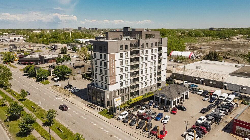 More Photos Of 1585 Boul Des Laurentides, Laval Apartments For Sale