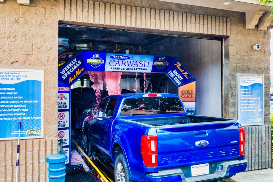 More Photos Of 8675 Limonite Ave, Jurupa Valley Carwash For Sale