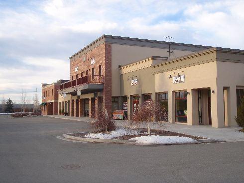 More Photos Of 733 N Main St, Bellevue Storefront For Sale