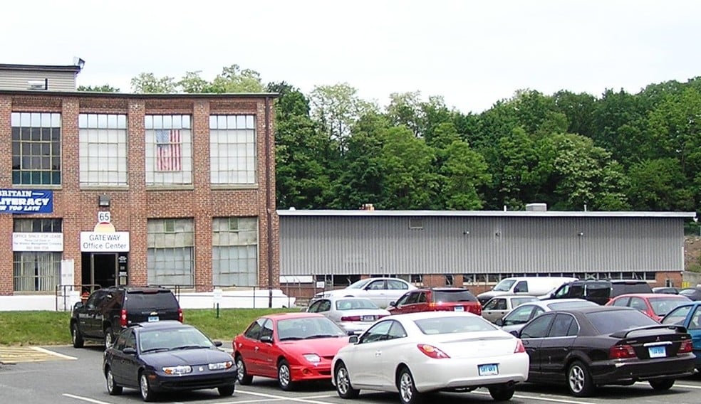 More Photos Of One Hartford Sq, New Britain Manufacturing For Lease