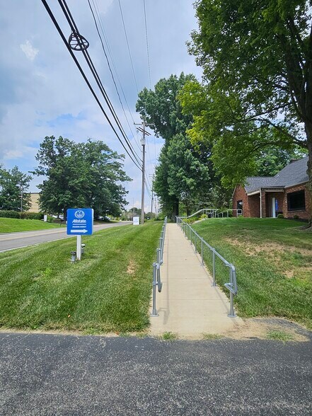 More Photos Of 1272 Dutilh Rd, Cranberry Township Office Residential For Sale