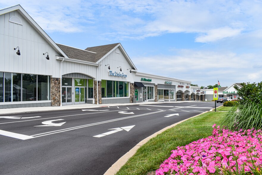 More Photos Of 2800-2890 Audubon Village Dr, Norristown Unknown For Lease
