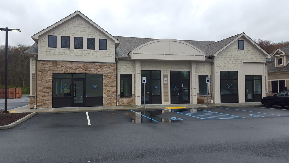 More Photos Of 1600 Route 82, Hopewell Junction Storefront For Lease
