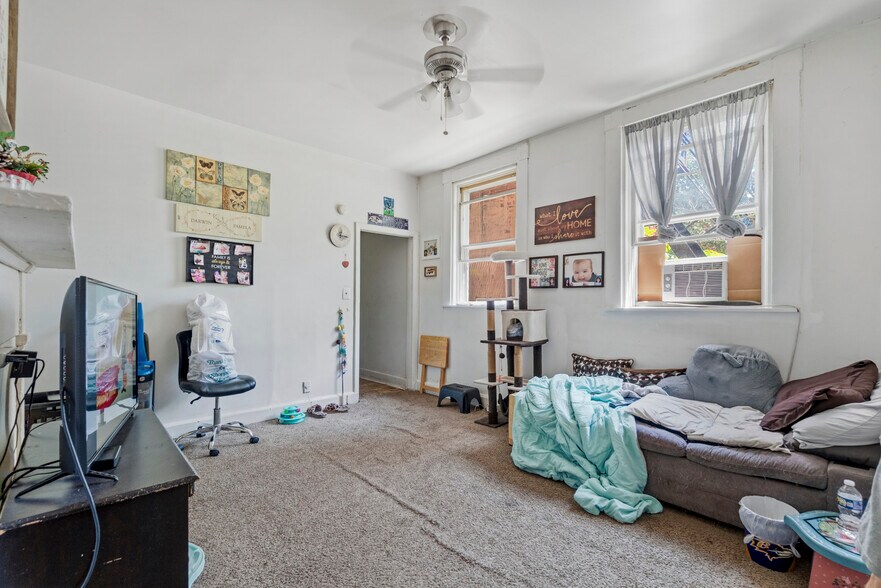 More Photos Of 873 W Lombard St, Baltimore Multifamily For Sale