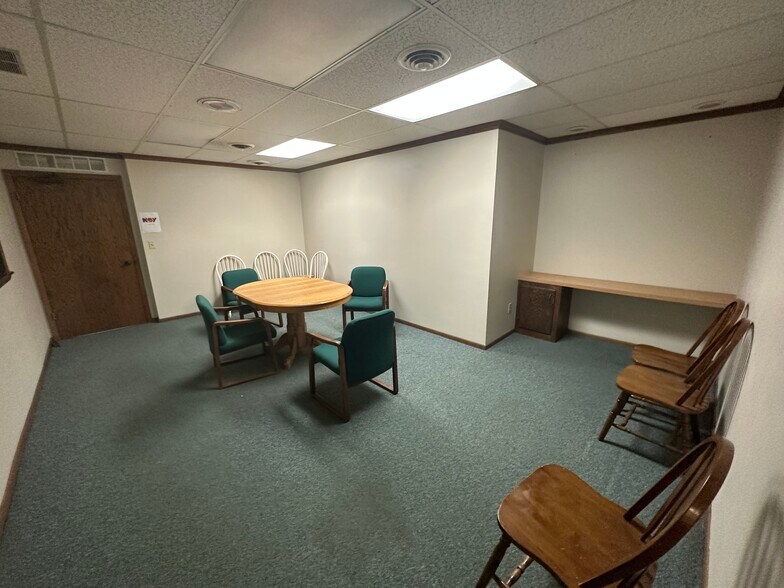More Photos Of 4780-4810 Munson St NW, Canton Office For Sale