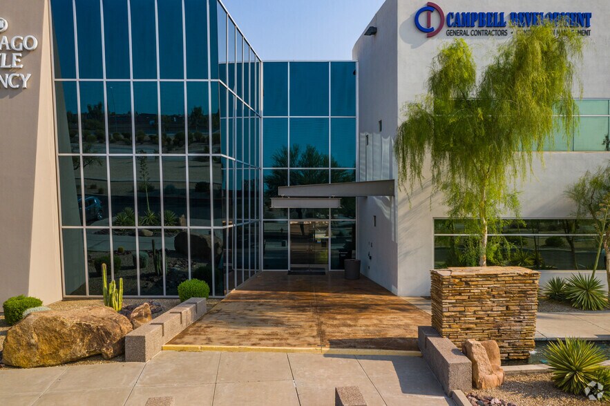More Photos Of 2730 W Agua Fria Fwy, Phoenix Office For Lease