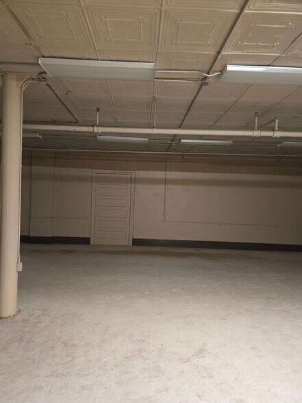 More Photos Of 230 Factory St, Watertown Warehouse For Sale