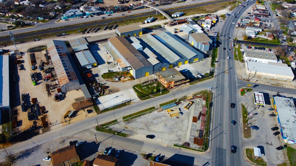 More Photos Of 2915 S Zarzamora St, San Antonio Unknown For Lease