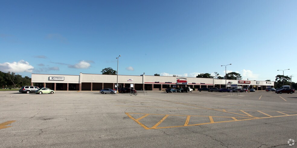 More Photos Of 3210 Crill Ave, Palatka Unknown For Lease