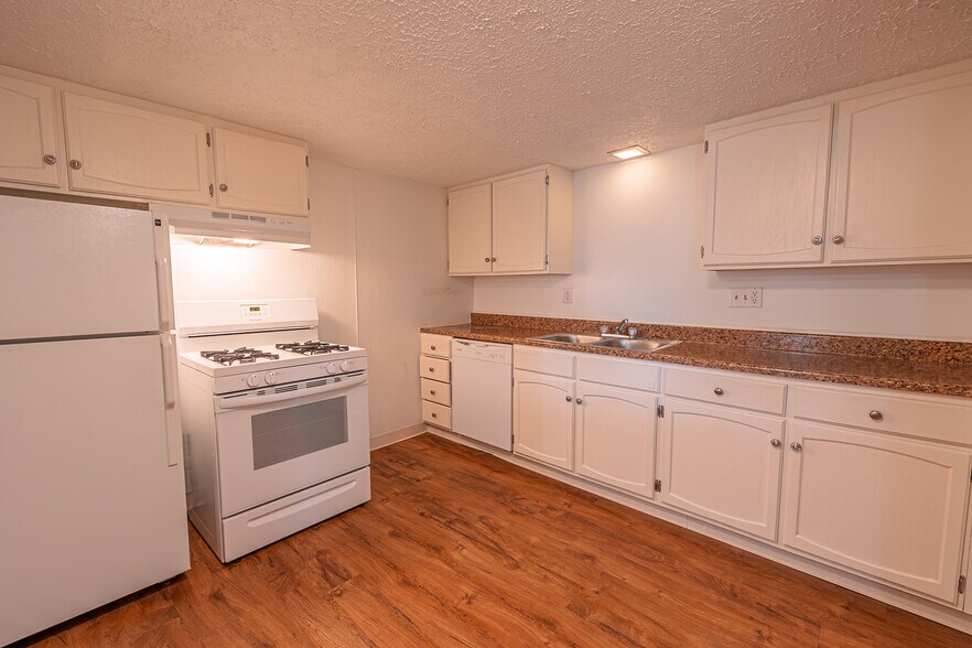 More Photos Of 545 Goucher St, Johnstown Apartments For Sale