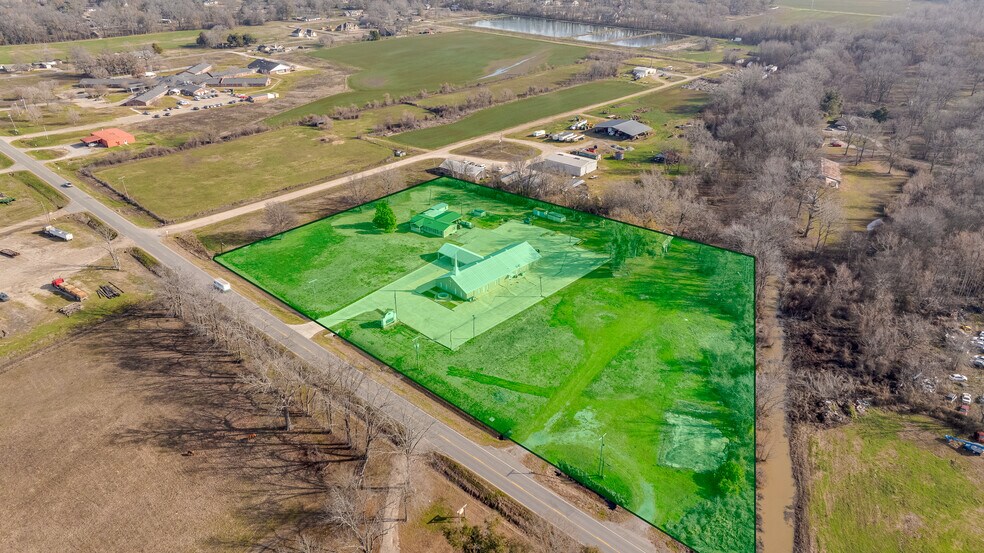 More Photos Of 40 Crothers Dr, Tallulah Specialty For Sale