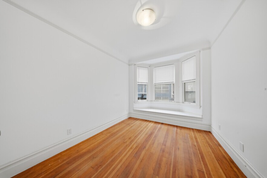 More Photos Of 561 Minna St, San Francisco Multifamily For Sale