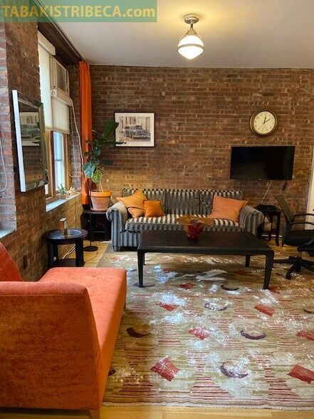 More Photos Of 154 Reade St, New York Storefront Retail Office For Sale