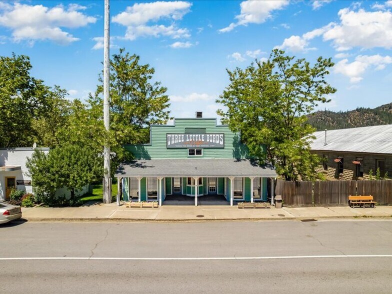 More Photos Of 11943 Main St, Fort Jones General Retail For Sale