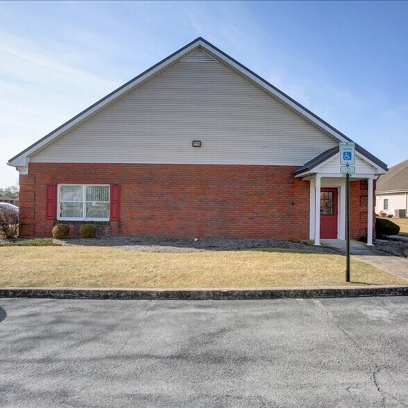 More Photos Of 1137 Kennebec Dr, Chambersburg Office For Lease