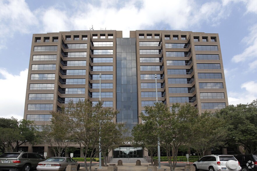 More Photos Of 1777 NE Loop 410, San Antonio Office For Lease