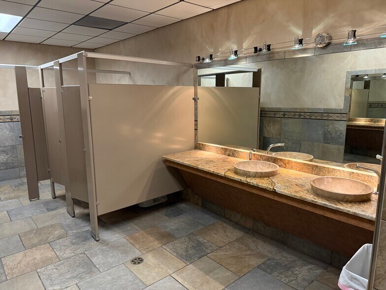 More Photos Of 4600 Mcleod Rd NE, Albuquerque Storefront Retail Office For Sale