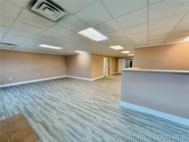 More Photos Of 1192 S Business Route 5, Camdenton Industrial For Sale