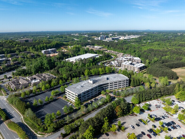 More Photos Of 925 North Point Pky, Alpharetta Office For Lease