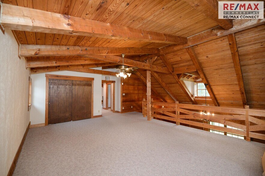 More Photos Of 17466 Benns Church Blvd, Smithfield Freestanding For Lease