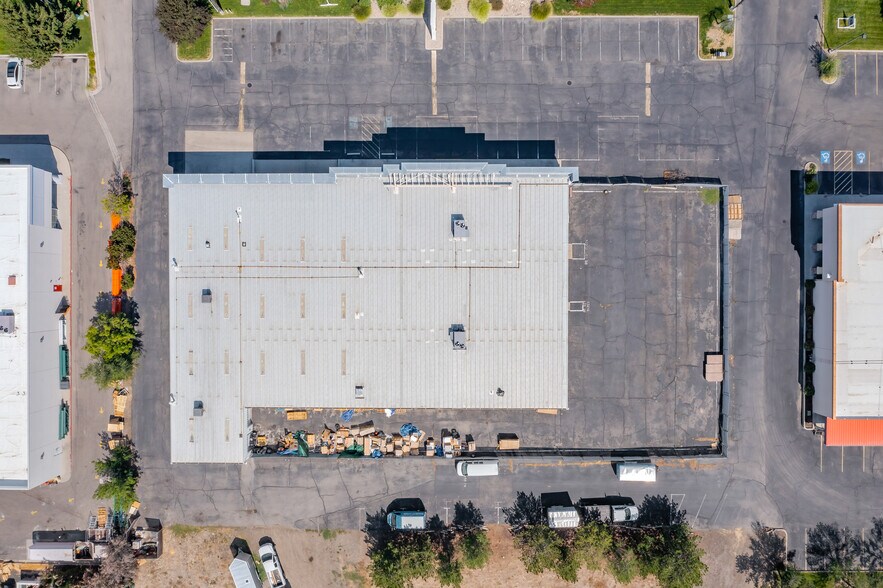 More Photos Of 2957 E Fairview Ave, Meridian Freestanding For Sale