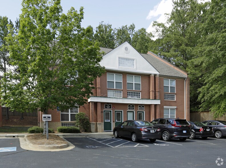 Primary Photo Of 2551 Roswell Rd, Marietta Medical For Lease