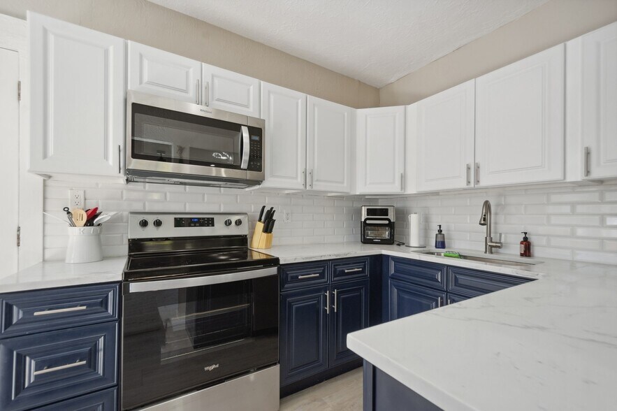 More Photos Of 1214 Bay Pine Blvd, Indian Rocks Beach Apartments For Sale