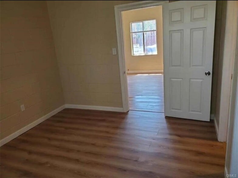 More Photos Of 15521-15531 4th St, Victorville Apartments For Sale