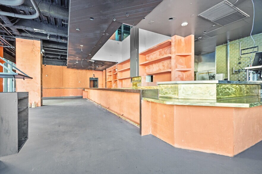 More Photos Of 1450-1490 Kettner Blvd, San Diego Apartments For Lease
