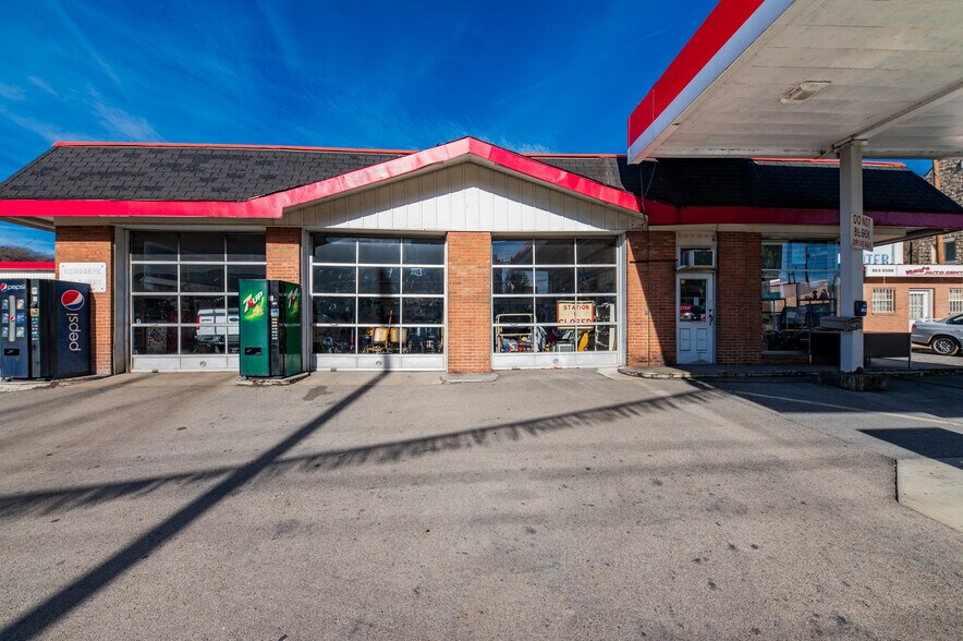 More Photos Of 414 Corbin Pl, Fairmont Land For Sale