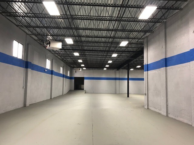 More Photos Of 356-362 Getty Ave, Clifton Warehouse For Lease
