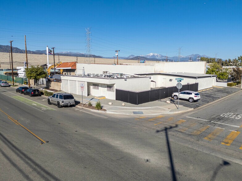 More Photos Of 5146 Maine Ave, Baldwin Park Flex For Lease
