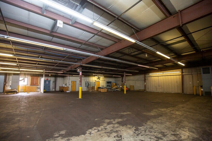 More Photos Of 939 Main St, Vandling Warehouse For Lease
