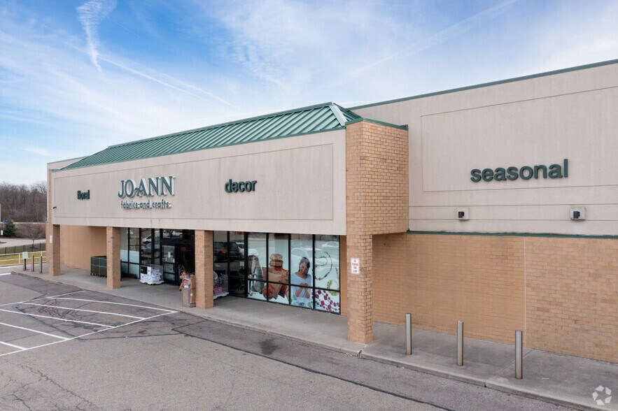 More Photos Of 10152-10240 Colerain Ave, Cincinnati Unknown For Lease