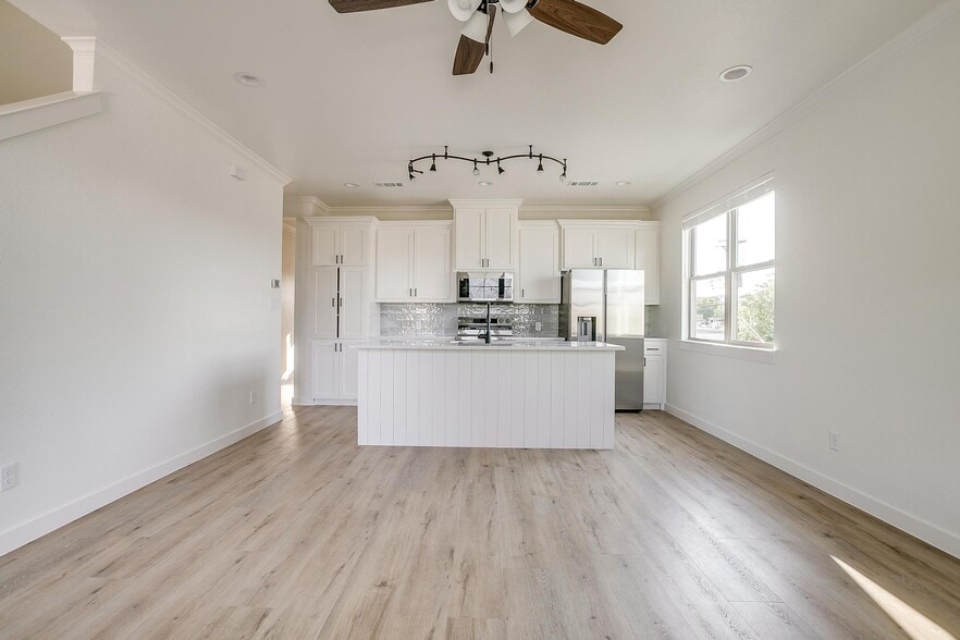 More Photos Of 3108 Frazier Ave, Fort Worth Multifamily For Sale