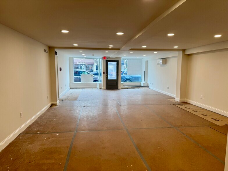 More Photos Of 187 Sound Beach Ave, Old Greenwich Freestanding For Lease
