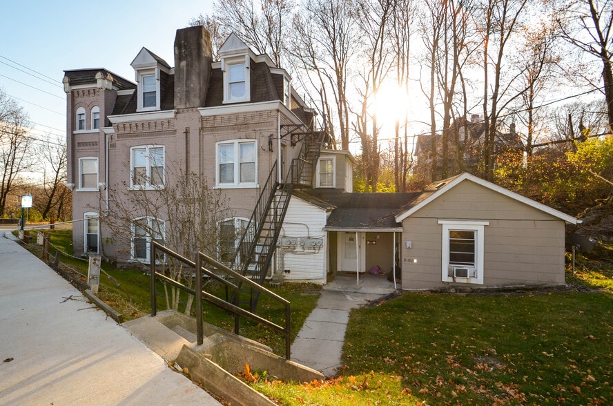 More Photos Of 2102 S Lehigh Ave, Whitehall Apartments For Sale