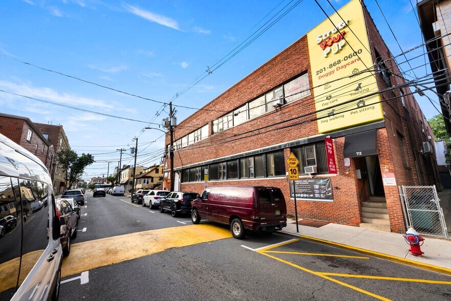 More Photos Of 72 68th St, Guttenberg Flex For Lease