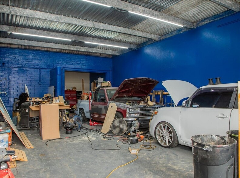 More Photos Of 242 S Scenic Hwy, Lake Wales Auto Repair For Sale