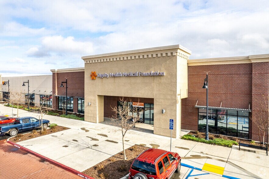 More Photos Of 2185 Bronze Star Dr, Woodland Unknown For Lease