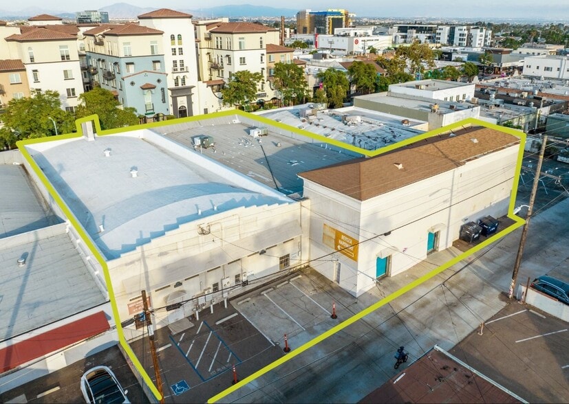 More Photos Of 3964 30th St, San Diego General Retail For Sale