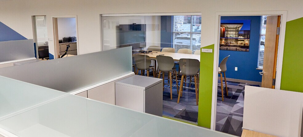 More Photos Of 800 Waterfront Dr, Pittsburgh Office For Lease