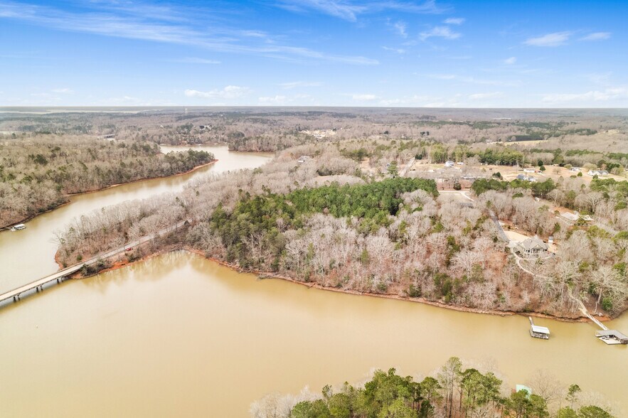 More Photos Of 3306-3308 Centerville Rd, Anderson Land For Sale