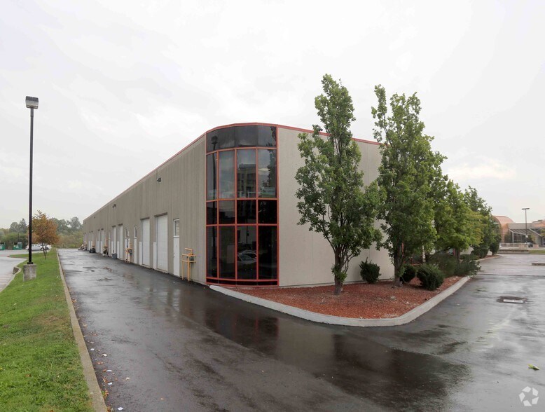 More Photos Of 53 Woodstream Blvd, Vaughan Flex For Lease