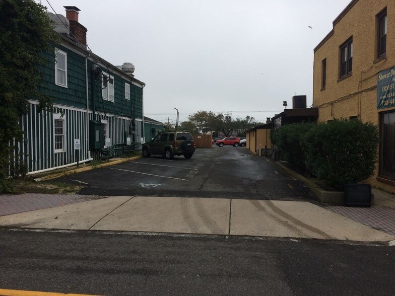 More Photos Of 416-420 Richmond Ave, Point Pleasant Beach Storefront Retail Office For Lease