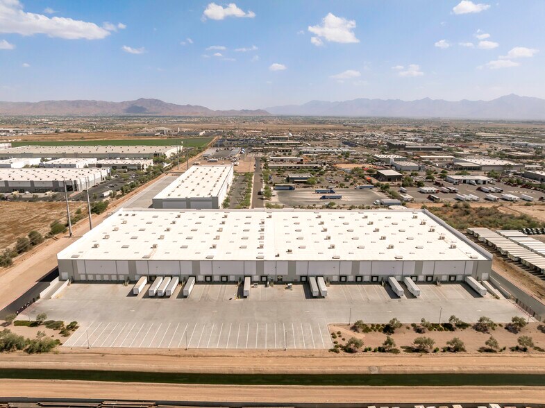 More Photos Of 2200 S 48th Ave, Phoenix Unknown For Lease