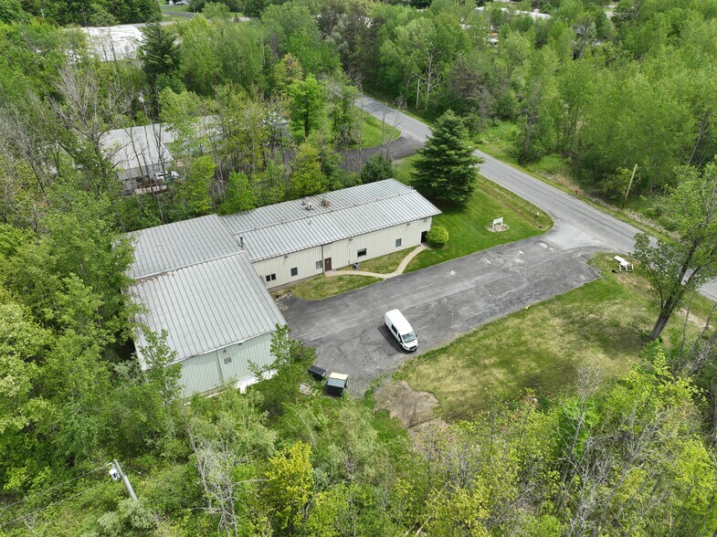 More Photos Of 132 Clear Rd, Oriskany Truck Terminal For Lease