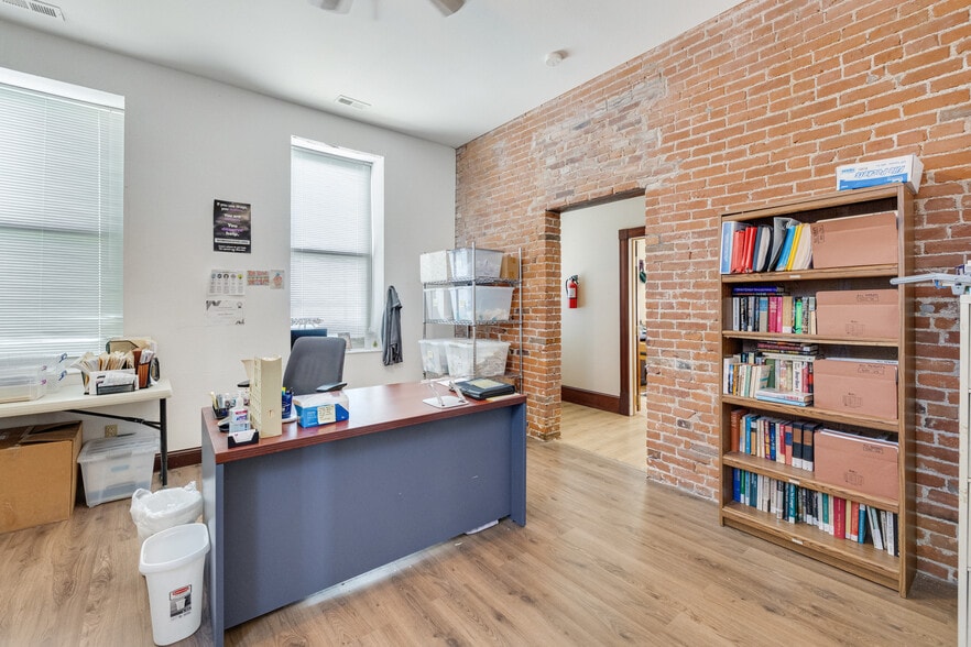 More Photos Of 3201 N 9th St, St, Saint Louis Warehouse For Sale