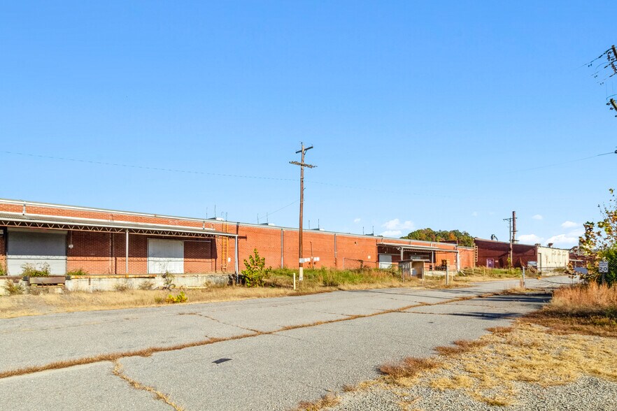 More Photos Of 1641 Fairystone Park Hwy, Stanleytown Warehouse For Sale